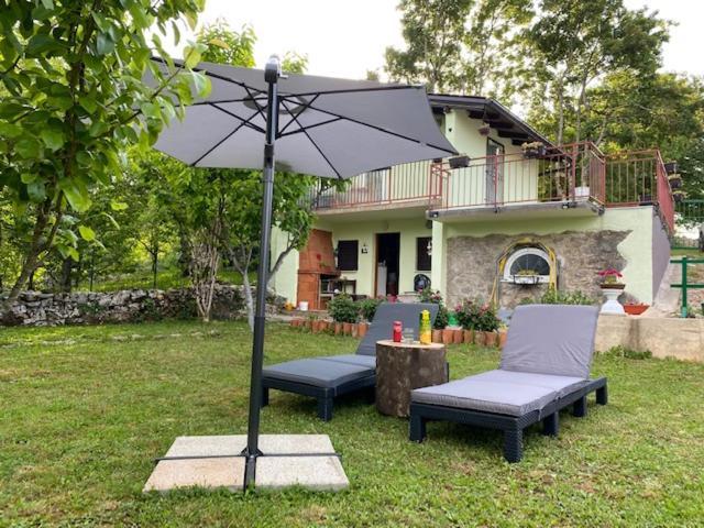 Vila Kalista Jurdani Exteriér fotografie